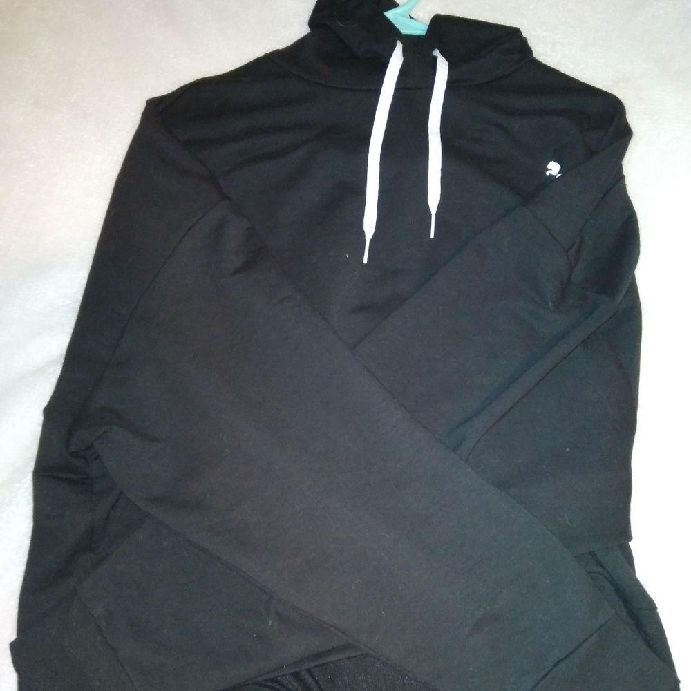 Black And White simple athletic Puma hoodie